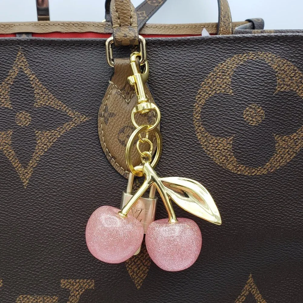 Authentic Louis Vuitton Lock & Key with Unbranded Apple Charm, Keychain - Picture 9 of 10